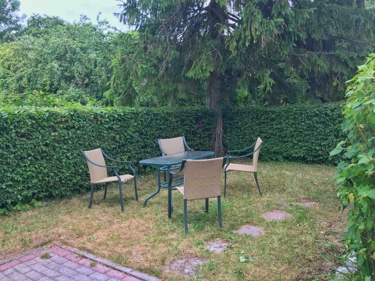 Kleine Reetgedeckte Doppelhaushaelfte In Idyllischer Lage Nardevitz Ngoại thất bức ảnh